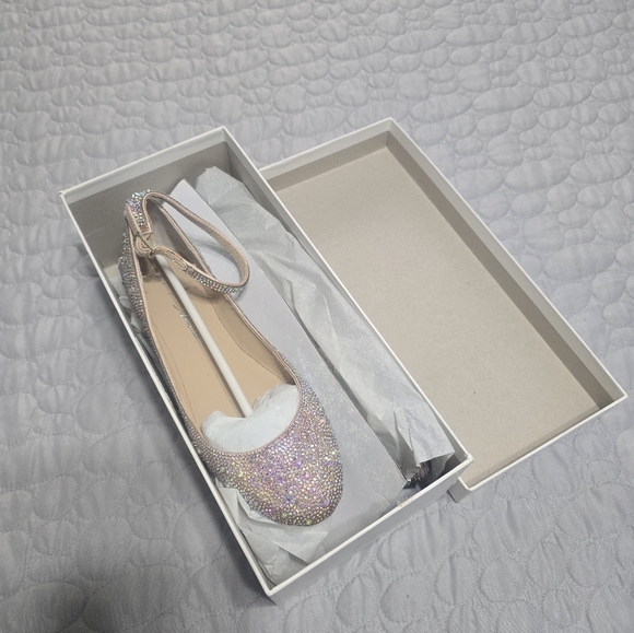 Betsy Johnson Rhinestone Flats - Picture 4 of 4